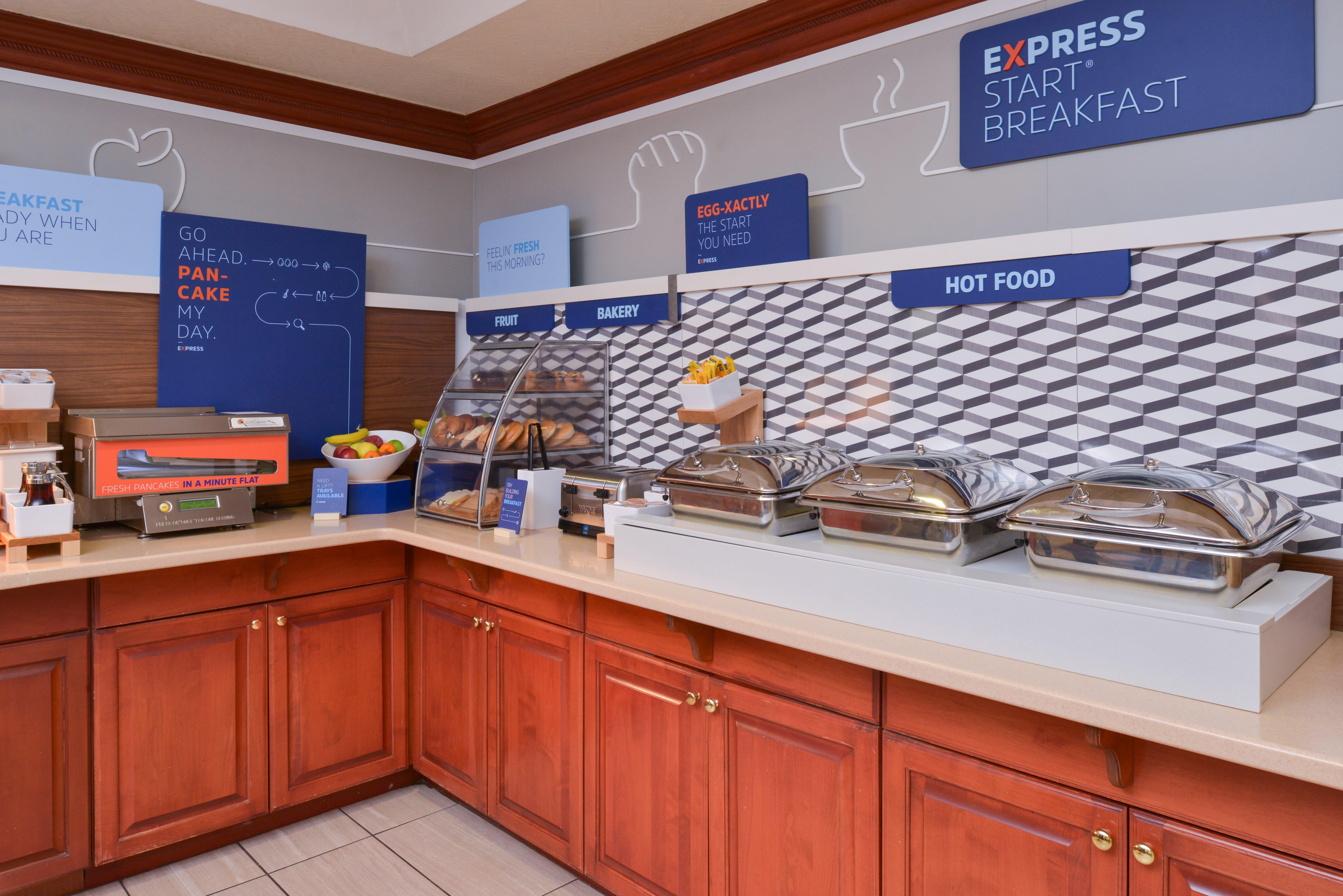 Holiday Inn Express Campbellsville By Ihg Bagian luar foto