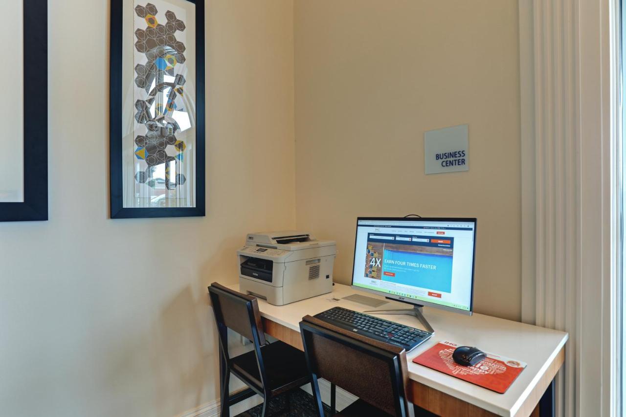 Holiday Inn Express Campbellsville By Ihg Bagian luar foto