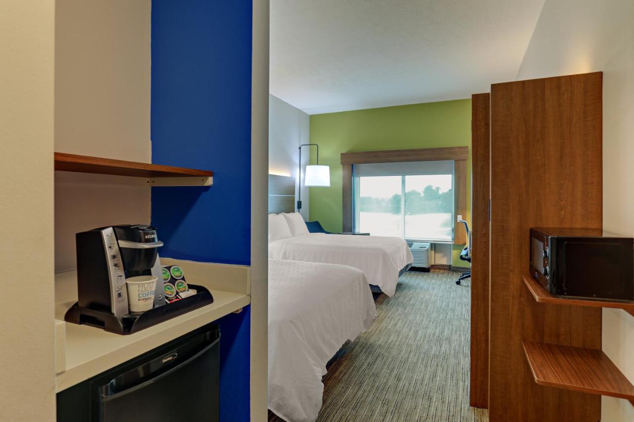 Holiday Inn Express Campbellsville By Ihg Bagian luar foto