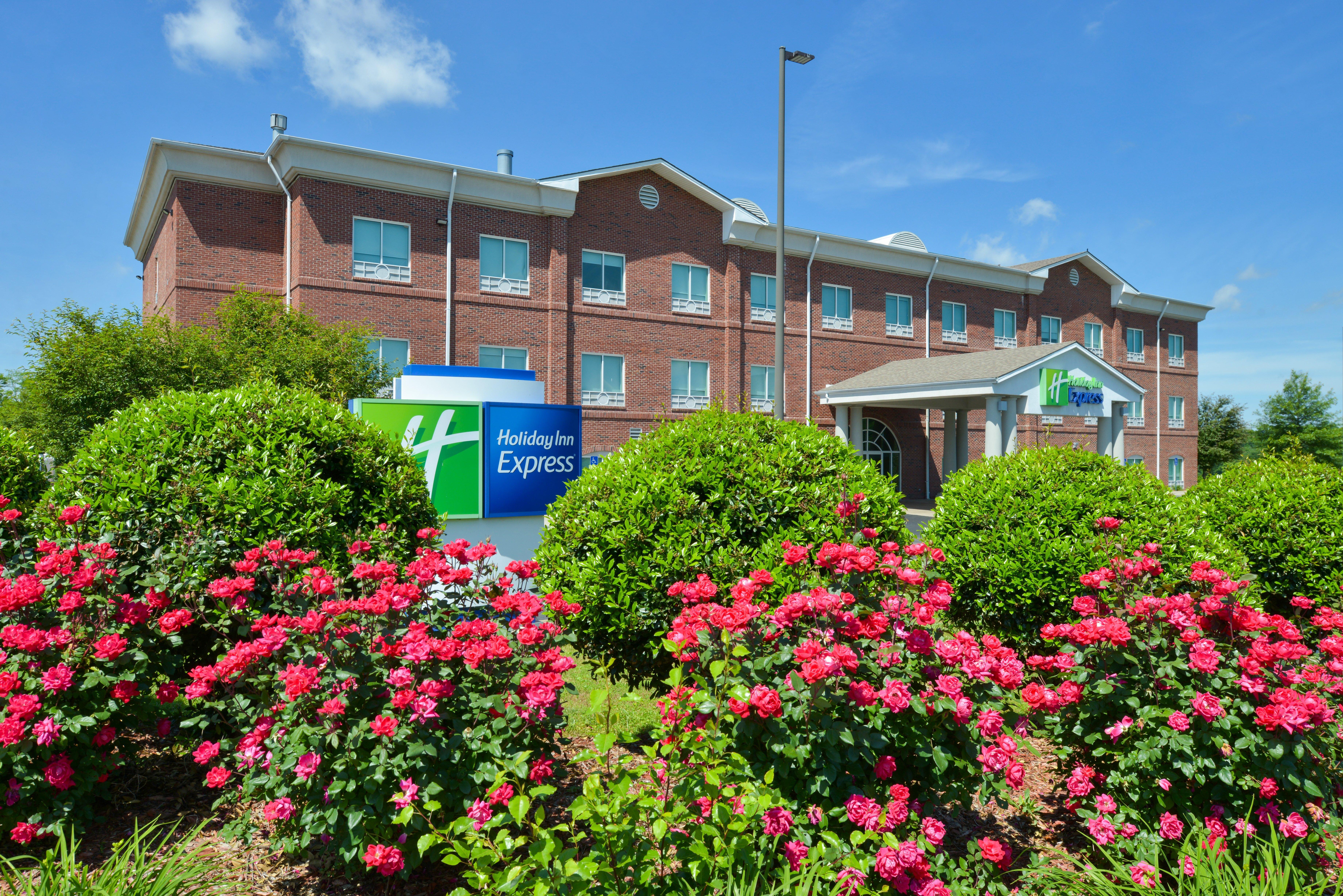 Holiday Inn Express Campbellsville By Ihg Bagian luar foto